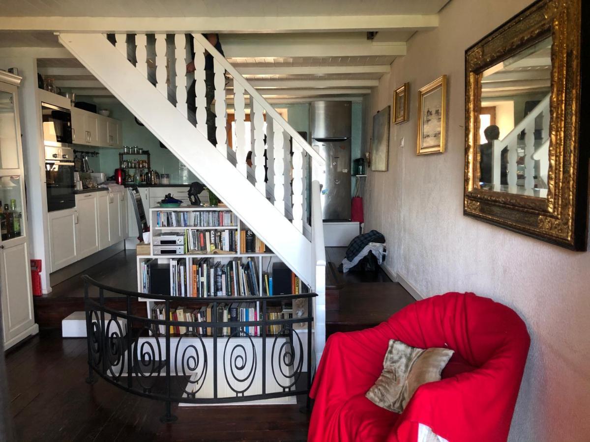 A Room With A View - Maisonnette Dans Bourg Medieval Au Bord Du Lac Leman إيفوار المظهر الخارجي الصورة