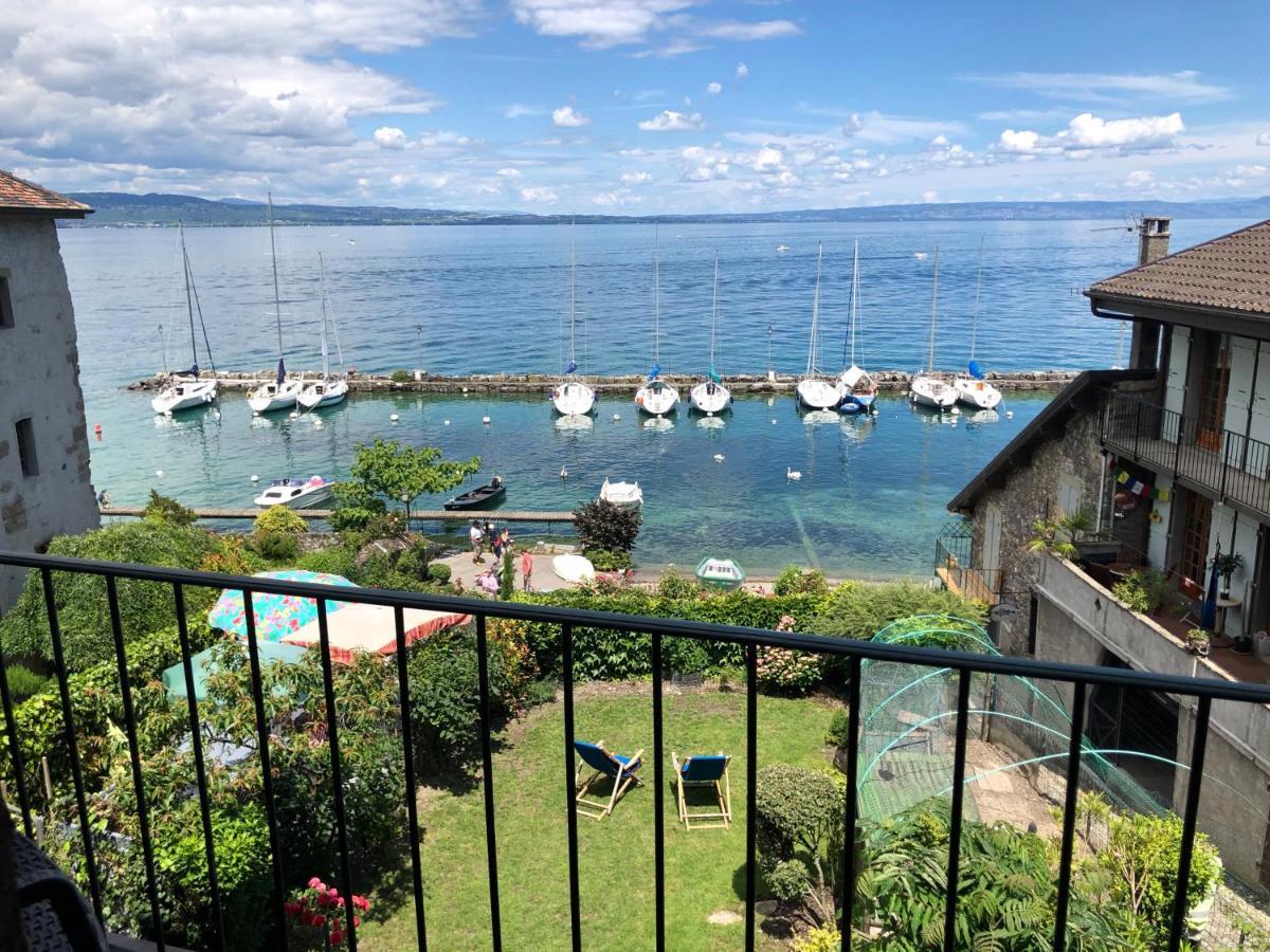 A Room With A View - Maisonnette Dans Bourg Medieval Au Bord Du Lac Leman إيفوار المظهر الخارجي الصورة